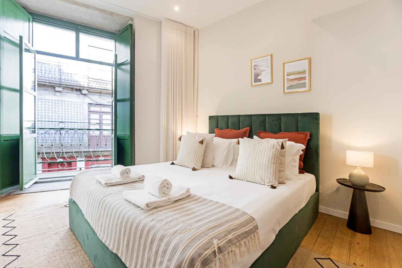 Brand New 4Br W/ 200Yrs Of History In Central Porto By Lovelystay מראה חיצוני תמונה