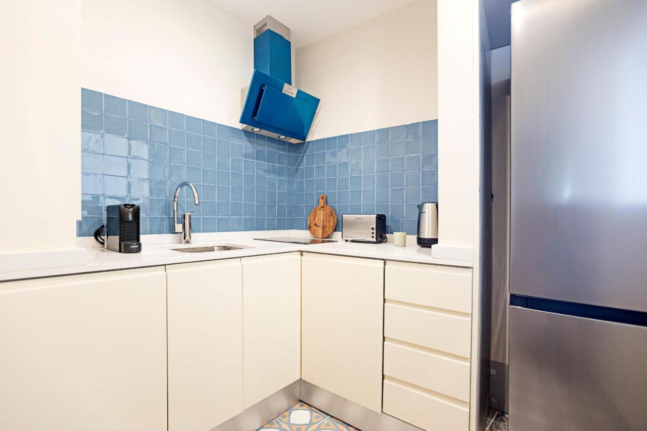 Brand New 4Br W/ 200Yrs Of History In Central Porto By Lovelystay מראה חיצוני תמונה