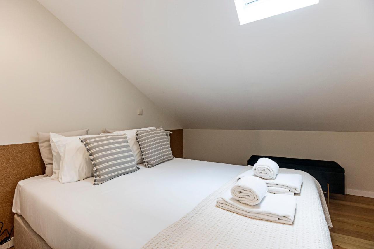 Brand New 4Br W/ 200Yrs Of History In Central Porto By Lovelystay מראה חיצוני תמונה